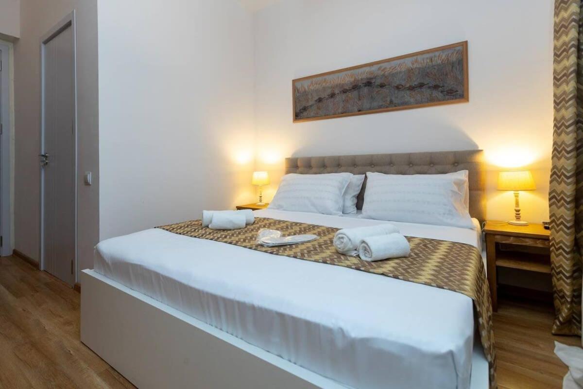 Wehost Liberty Square Apartments Tbilisi Exteriér fotografie